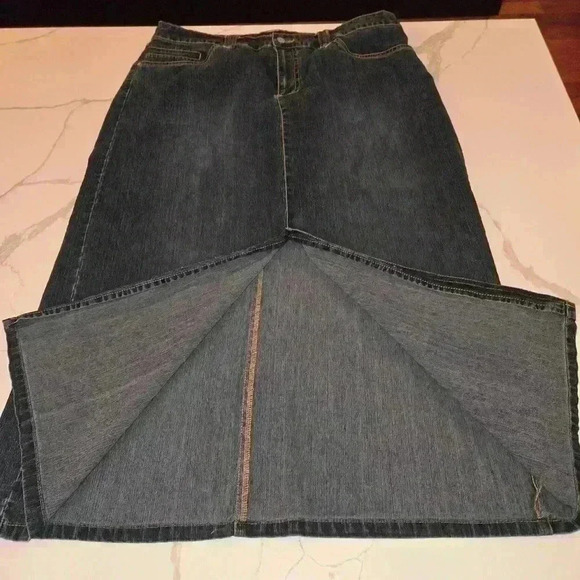 Faded Glory Womens Stretch Front Slit Jean Maxi Skirt Blue Size 14 - Picture 3 of 11